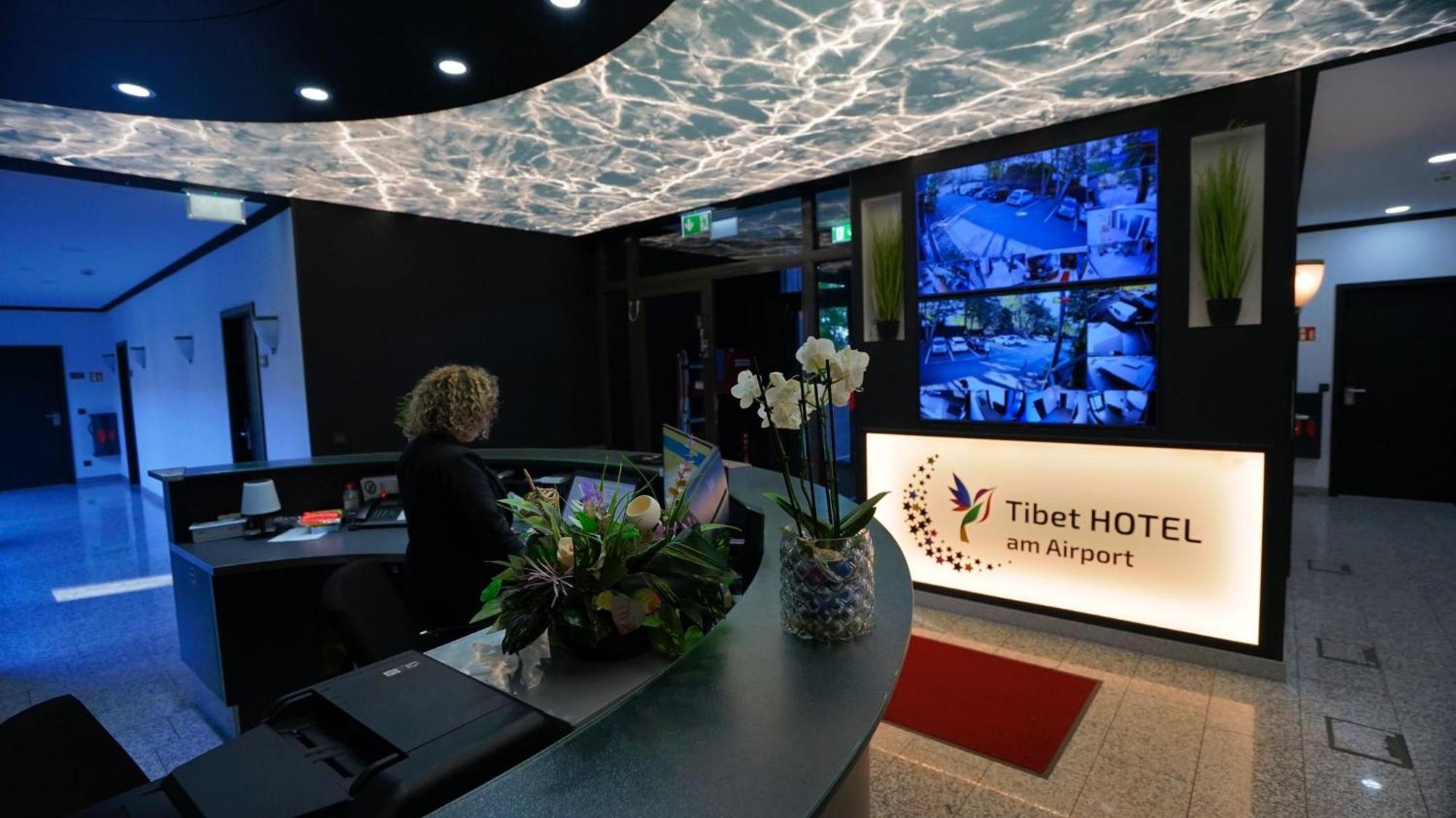 Tibet Hotel Am Airport Duesseldorf-Ratingen Exterior photo