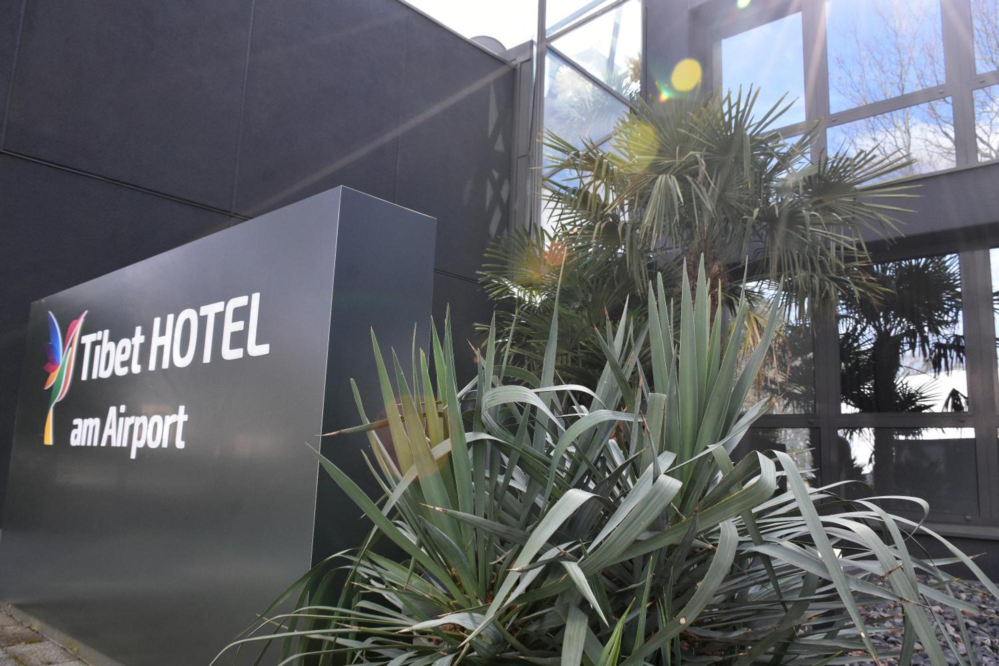 Tibet Hotel Am Airport Duesseldorf-Ratingen Exterior photo