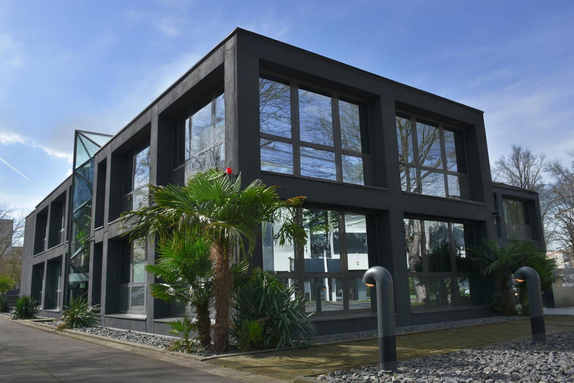 Tibet Hotel Am Airport Duesseldorf-Ratingen Exterior photo